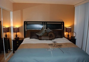 Comfortable Renovated Ground Floor Apartment in the Ocotillo Lodge with patio