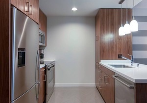 Comfy Downtown 1BR, w/Gym + W/D next to The Broad by Blueground