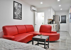 Compact Studio - Couples Retreat