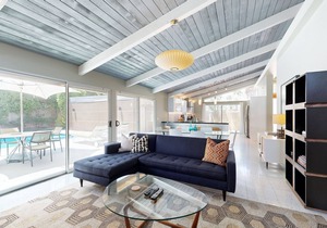 Completely-updated, family-friendly home w/private pool and spa