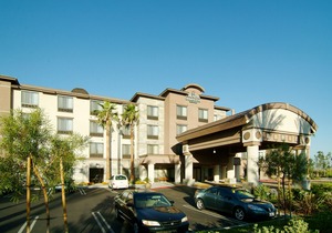 Country Inn & Suites by Radisson, Ontario at Ontario Mills, CA