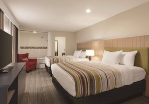 Country Inn & Suites by Radisson, Bakersfield, CA