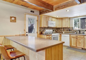 Coyote Pines- Relaxing Family Retreat- Hot Tub