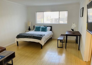 Cozy and affordable Studio West LA/Santa Monica close to Beach,UCLA,SMC