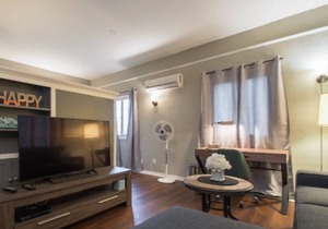 Cozy Apt with Great Location in Pasadena