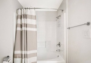 Cozy Hollywood 1BR w/ Gym + Pool near walk The Stars by Blueground