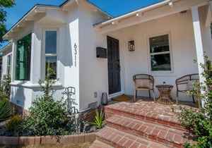 Cozy Modern 3 Bedroom home near Universal Studios