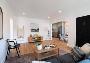 Cozy Modern 3 Bedroom home near Universal sleeps 9