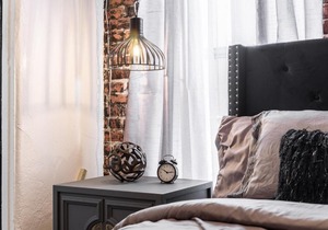 COZY STUDIO NEXT TO PARAMOUNT STUDIOUS (104)