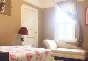 Cozy Suite near City of hope. Free Parking