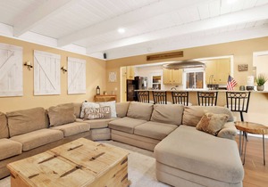 Cozy Up To Summit Retreat at Big Bear Lake