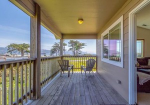 Crescent City Beach House