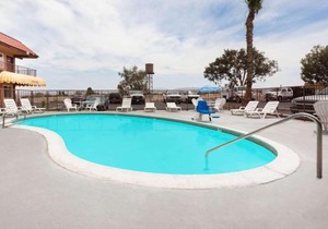Days Inn by Wyndham Barstow