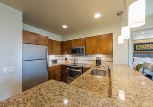 Desert Springs Villas large bedroom with full kitchen