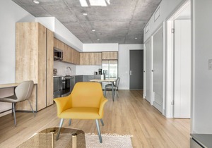 Dreamy Downtown 1BR w/Pool, Gym & W/D near Staples Center, by Blueground (LAX 543)
