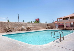 Econo Lodge Inn & Suites near China Lake Naval Station
