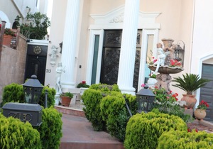 Entire 2nd Flr-Santa Monica Luxury Roman Villa Suite