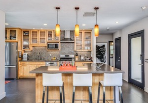 Fall Stays Available! Stunning Retreat in Warm Sands! Walk to Downtown!