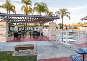 Fallbrook Country Inn