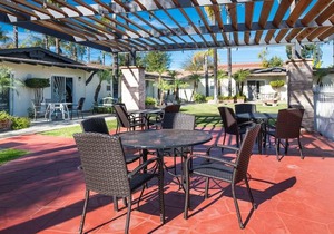 Fallbrook Country Inn