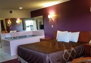 Fullerton Inn