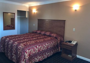 Fullerton Lodge