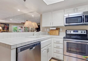 GORGEOUS DEAUVILLE RESORT CONDO RIGHT IN THE HEART OF DOWNTOWN PALM SPRINGS.