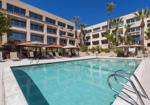 Grand Vista Hotel