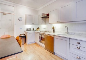 GuestReady - Fulham large 1 bed flat in charming building