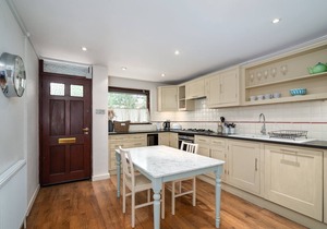 GuestReady - Lovely Duplex with Patio in Southbank
