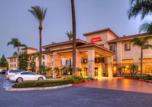 Hampton Inn & Suites Ontario