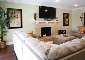 Highly Upgraded, 5 Bed, 4.5 ba, New Pool w/Jacuzzi, 1/2 mile walk to Disney