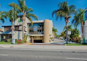 Holiday Inn Express Costa Mesa
