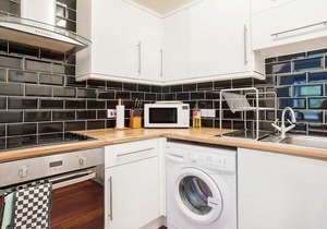 Homely 2 Bedroom House By Canary Wharf
