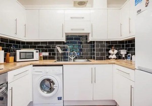 Homely 2 Bedroom House By Canary Wharf