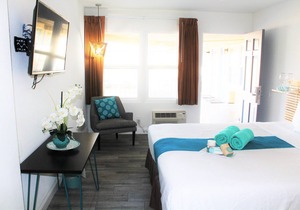 Hotel Point Loma
