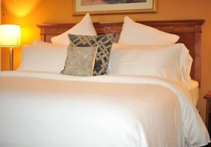 Hotel XOLA Trademark Collection by Wyndham