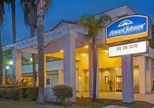 Howard Johnson by Wyndham Torrance