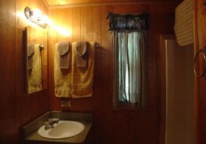 Idyllwild Camping Resort Cabin