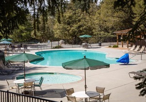 Idyllwild Camping Resort Wheelchair Accessible Cottage