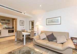 Imperial Wharf Apartment