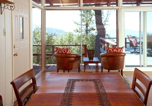 Inspiring home with "Sunset Perch" Views & Spa