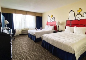 Knott's Berry Farm Hotel