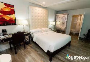 L.A. Sky Boutique Hotel