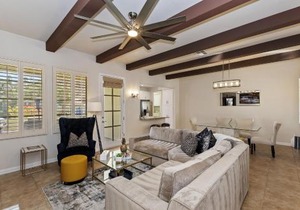 L44 Luxurious 2 Story Townhome - Newly Remodeled! condo