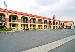 La Mirage Inn LAX Airport
