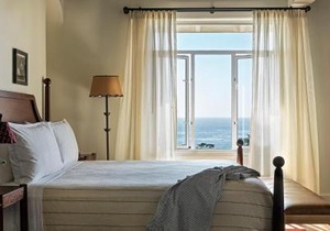 La Playa Hotel