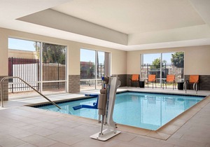 La Quinta Inn & Suites by Wyndham San Bernardino