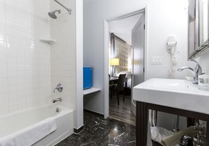LA Sky Boutique Hotel
