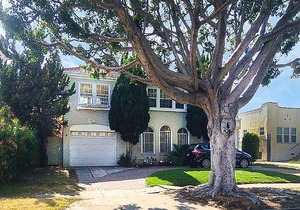 Larchmont Village Hollywood walk to paramount studios Designer stylish spacious